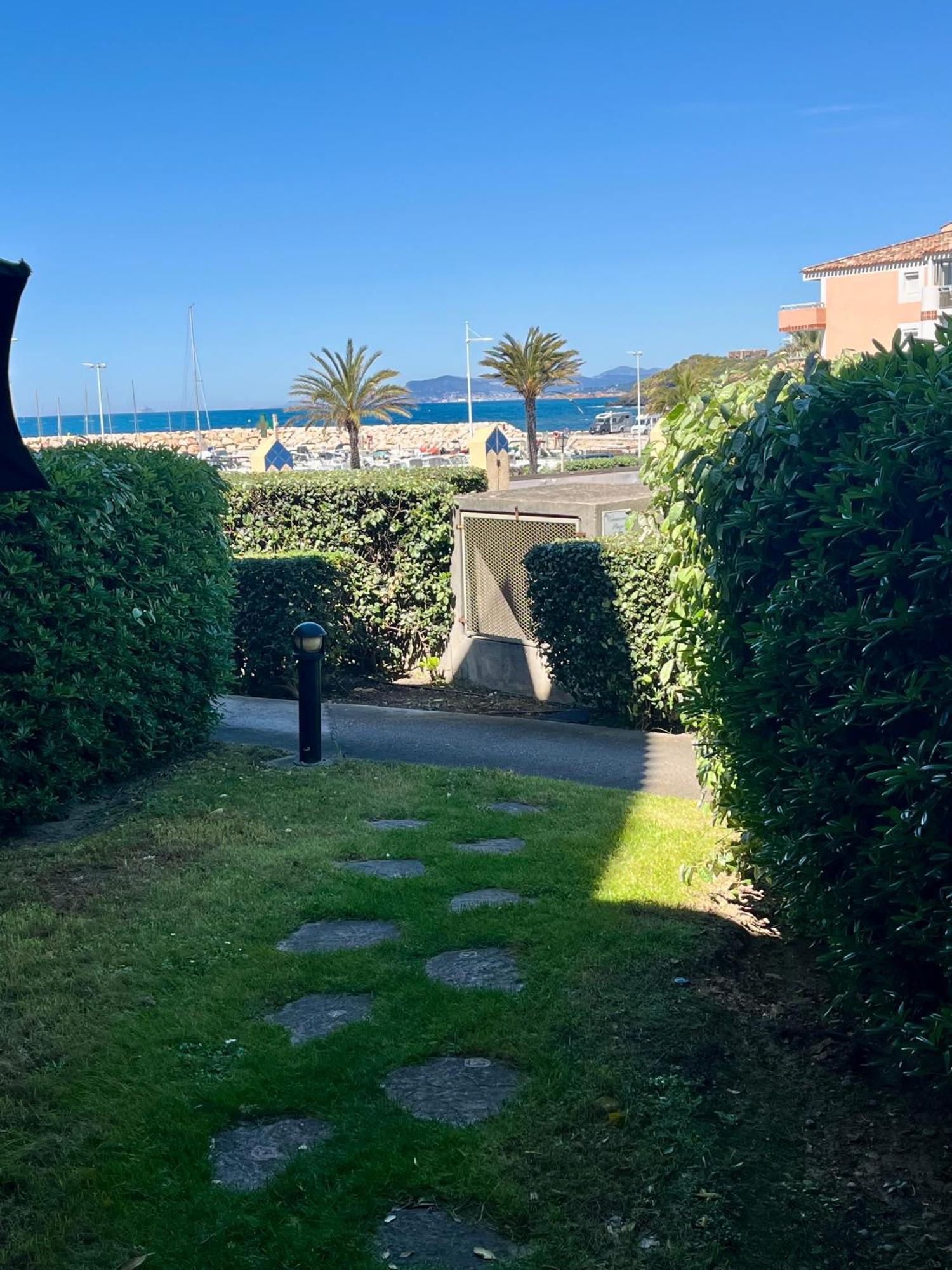 Vue Sur La Mer, Plage A 50M Сис-Фур-Ле-Пляж Экстерьер фото